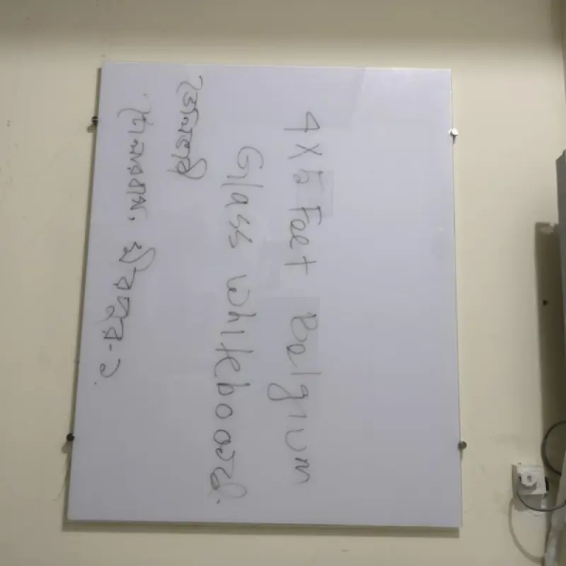 2.5×3.5 Belgium Ultra White Magnetic Glass Board Whiteboard