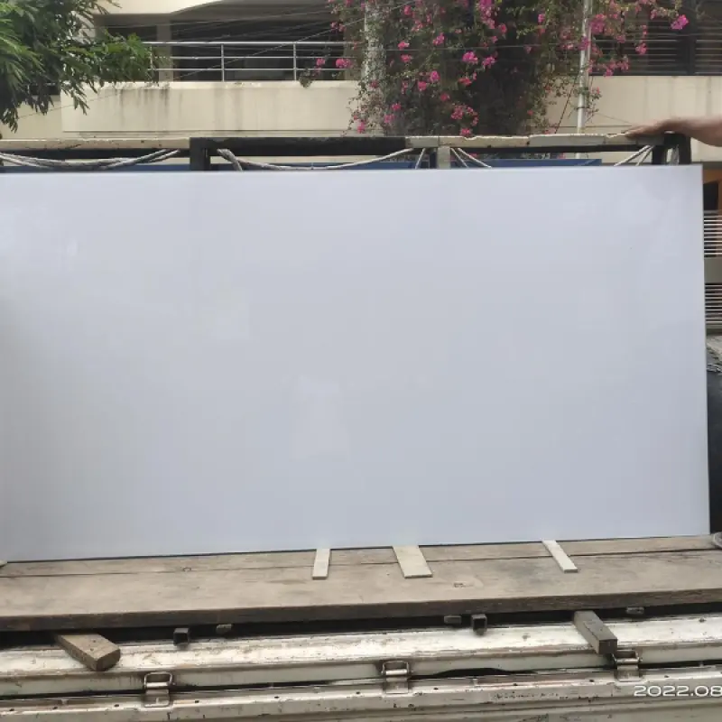 2.5x4 Magnetic Glass Whiteboard | Belgium Ultra White