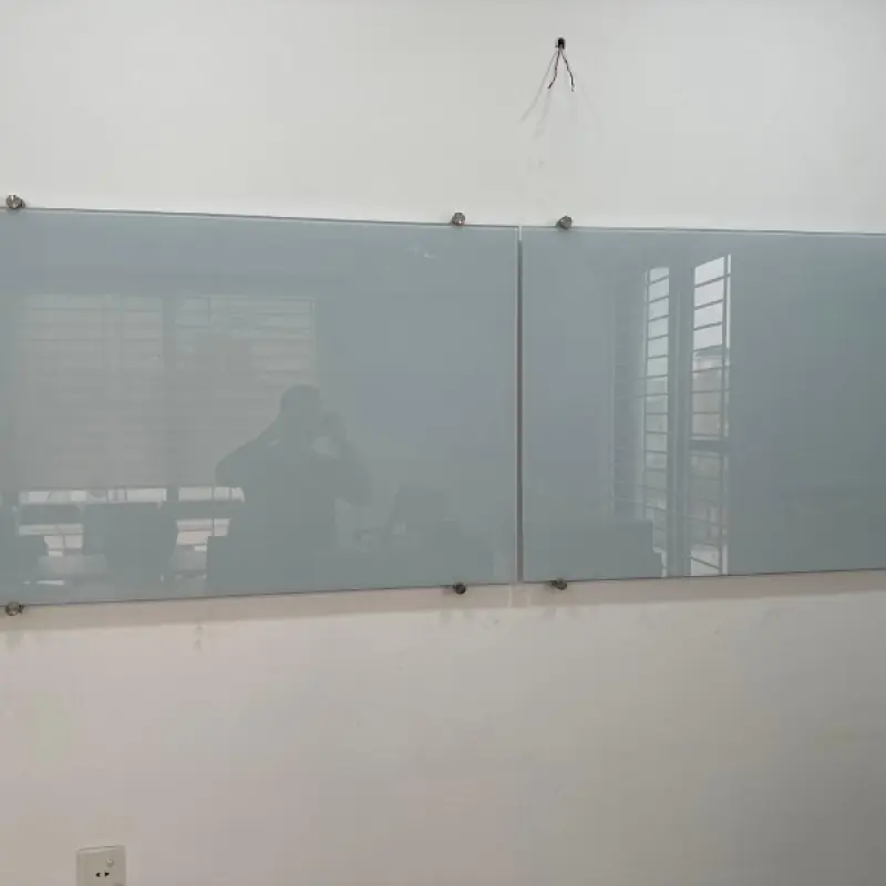 2.5×4.5 Belgium Ultra White Magnetic Glass Board BD